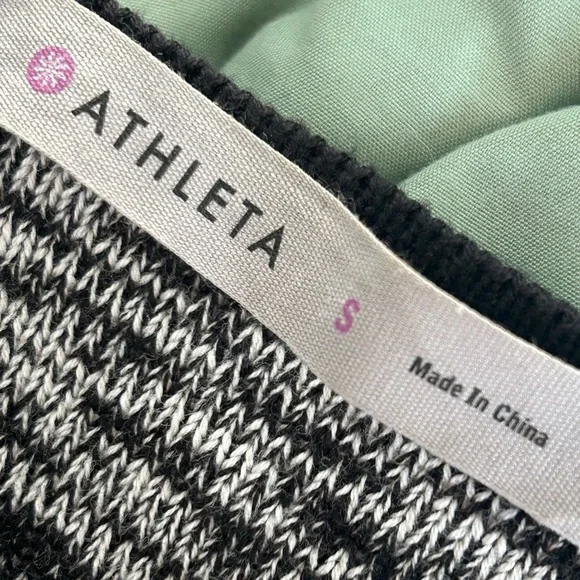 🩷ATHLETA RETREAT LONG SLEEVE GRAY BLACK HEATHER BODY CON MIDI DRESS SIZE SMALL - Picture 8 of 9